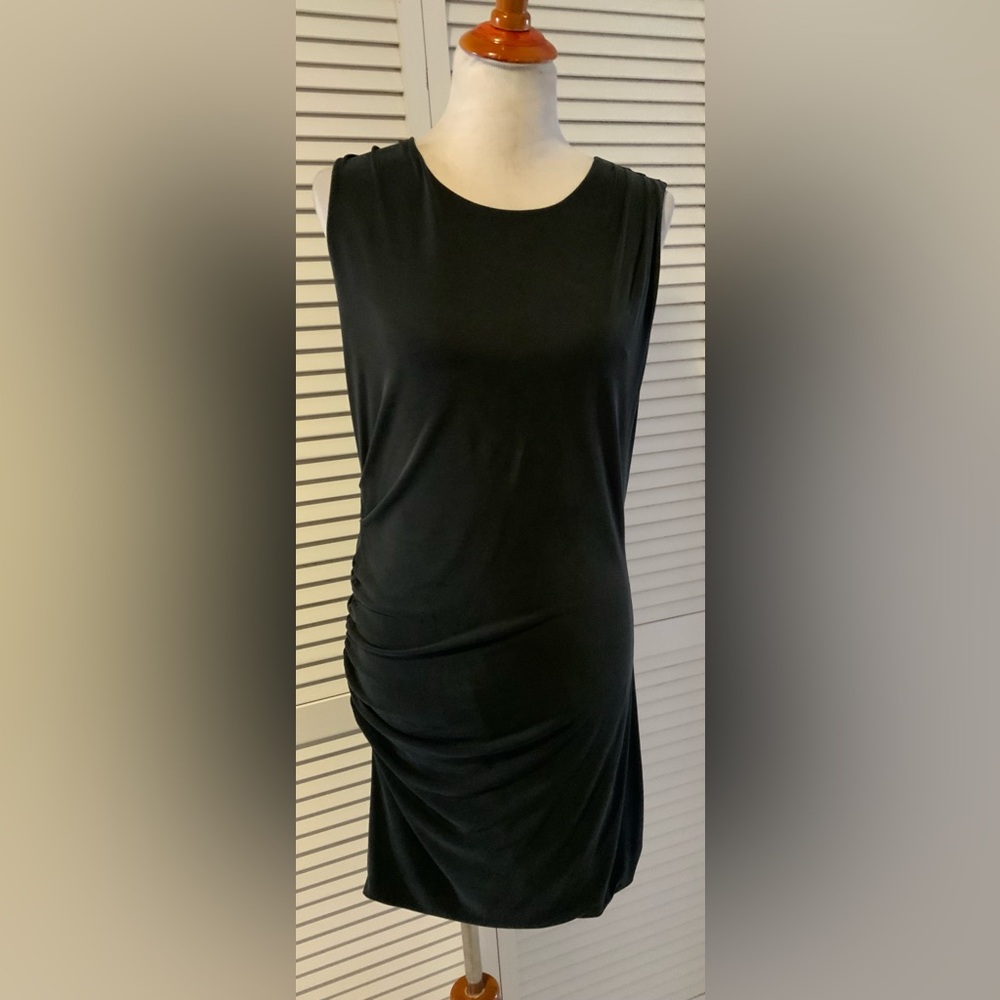 Gottex Studio Black Dress with side Ruching. Size Medium